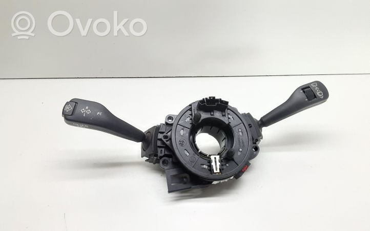 BMW X3 E83 Leva/interruttore dell’indicatore di direzione e tergicristallo 8376443