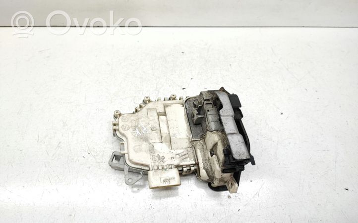 Audi A6 S6 C7 4G Etuoven lukko 8J2877015C