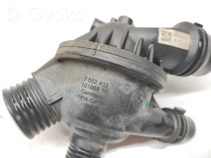 BMW 3 E90 E91 Termostat / Obudowa termostatu 7552403