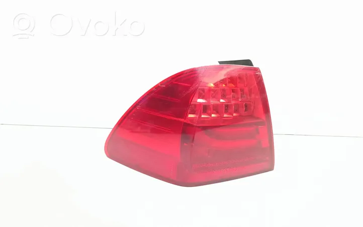 BMW 3 E90 E91 Luci posteriori 4871737