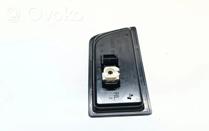 BMW 3 F30 F35 F31 USB savienotājs 9207358