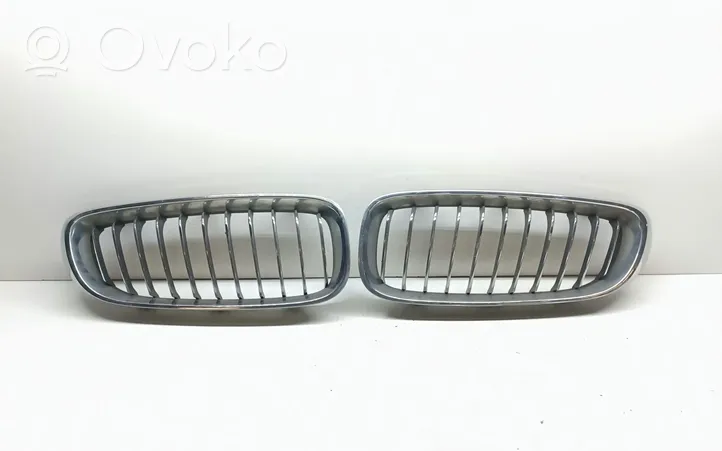 BMW 3 GT F34 Grotelės viršutinės 7294806