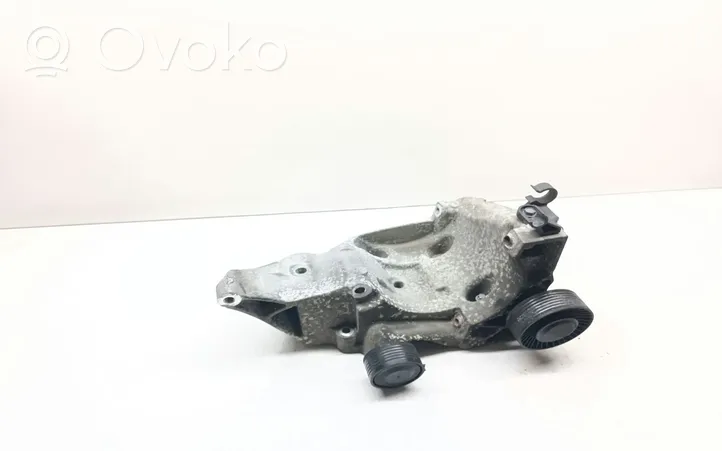 BMW 3 E90 E91 Support de générateur / alternateur 7802639