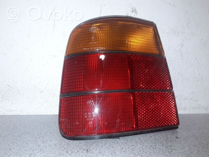 BMW 5 E34 Lampa tylna 1384009