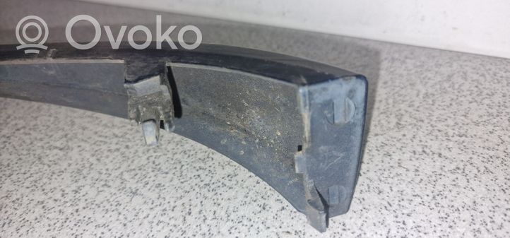 BMW 3 E46 Moulure sous phares 7030551