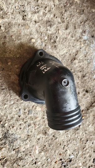 BMW 5 E34 Tuyau de liquide de refroidissement moteur 11532244828