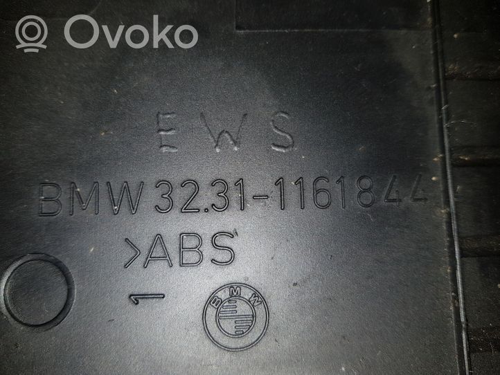 BMW 3 E36 Ohjauspyörän verhoilu 32311161844