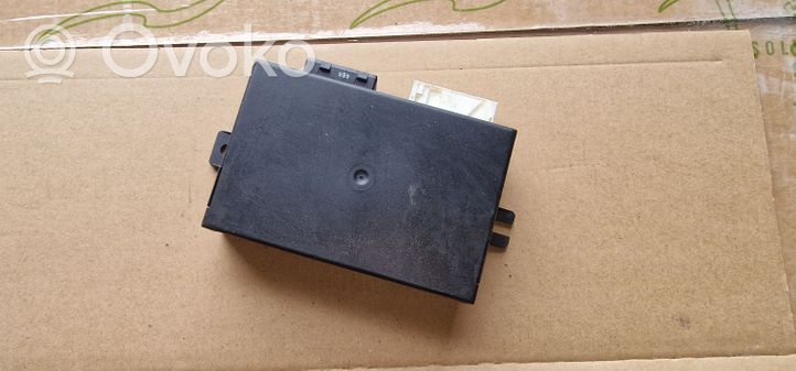 BMW 3 E36 Door central lock control unit/module 61358368173