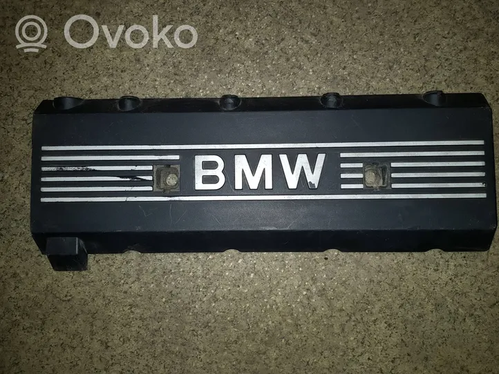 BMW 7 E38 Osłona górna silnika 11121702857