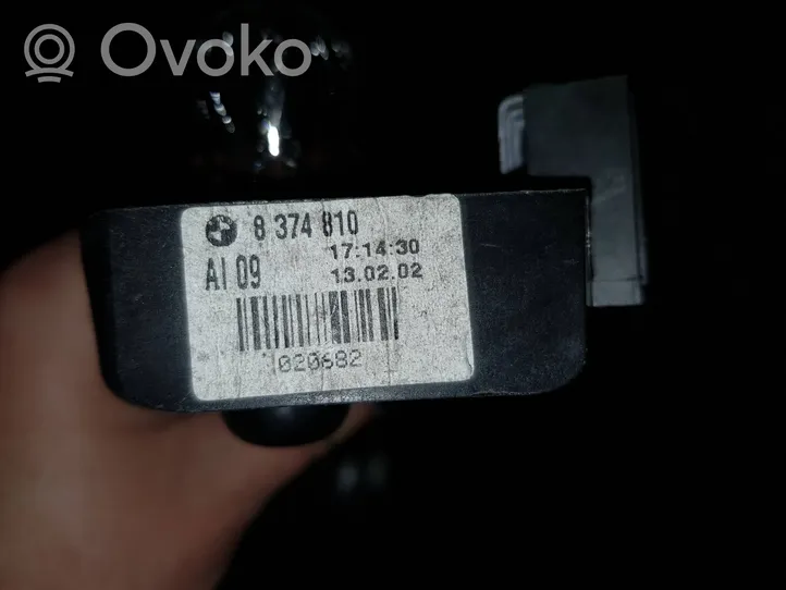 BMW 3 E46 Porte ampoule de feu arrière 8374810