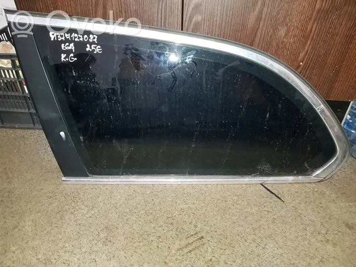 BMW 5 E60 E61 Rear side window/glass 51377127087