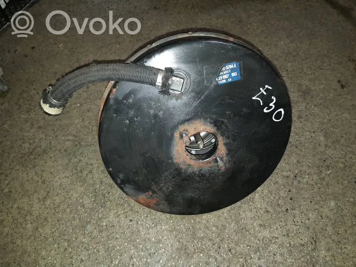 BMW 3 E30 Brake booster 1157983