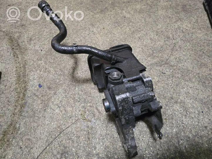 BMW 3 E46 Support de pompe de direction assistée 2247599