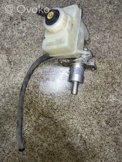 BMW 5 E39 Master brake cylinder 32066792