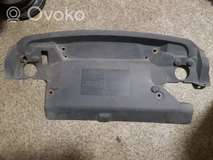 BMW 3 E36 Kita variklio skyriaus detalė 51718119046