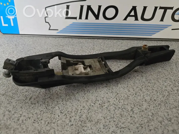 BMW 3 E46 Maniglia esterna/staffa portiera posteriore 8216121