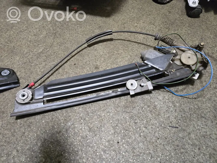 BMW 5 E39 Sliding door window regulator with motor 81252429