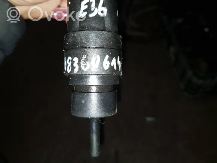 BMW 3 E36 Tuulilasi tuulilasinpesimen pumppu 61668360614