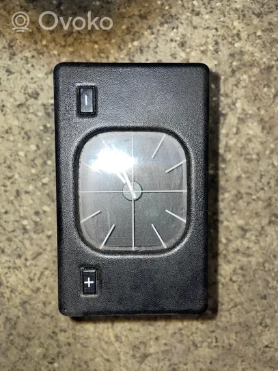 BMW 5 E34 Horloge 1374282