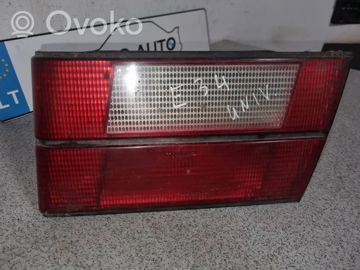 BMW 5 E34 Tailgate rear/tail lights 8351562