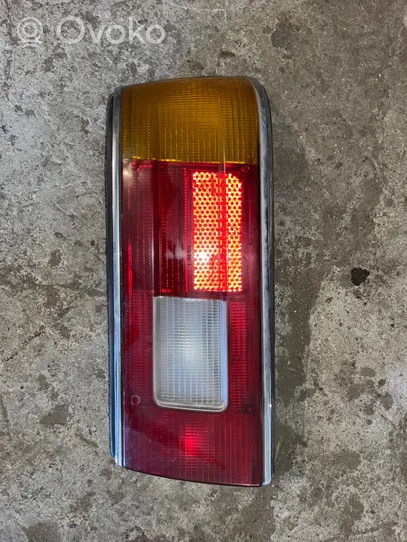 BMW 7 E23 Задний фонарь в кузове 1368212