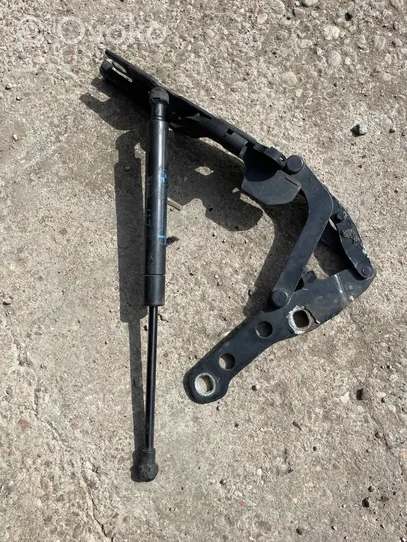 BMW 3 E46 Engine bonnet/hood hinges 8200123