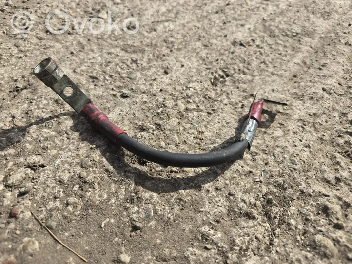 BMW 5 E39 Cable positivo (batería) 2247666