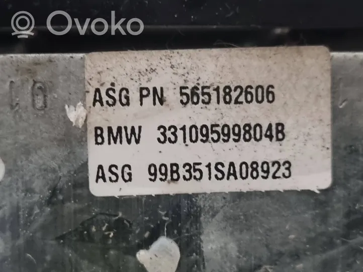 BMW 5 E39 Vairo oro pagalvė 33109599804B