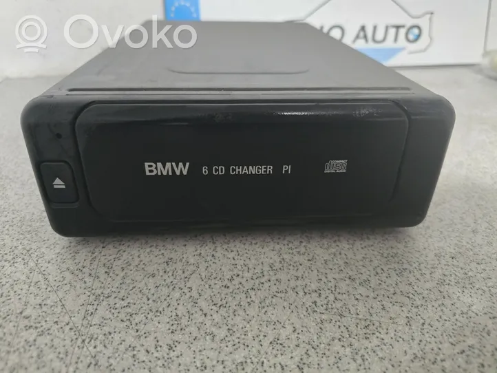 BMW 7 E38 Zmieniarka płyt CD/DVD 65128375537