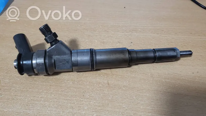 BMW 3 E46 Fuel injector 0445110131