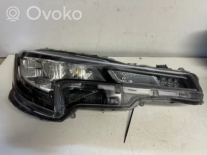 Toyota Corolla E210 E21 Lampa przednia 8111002S60