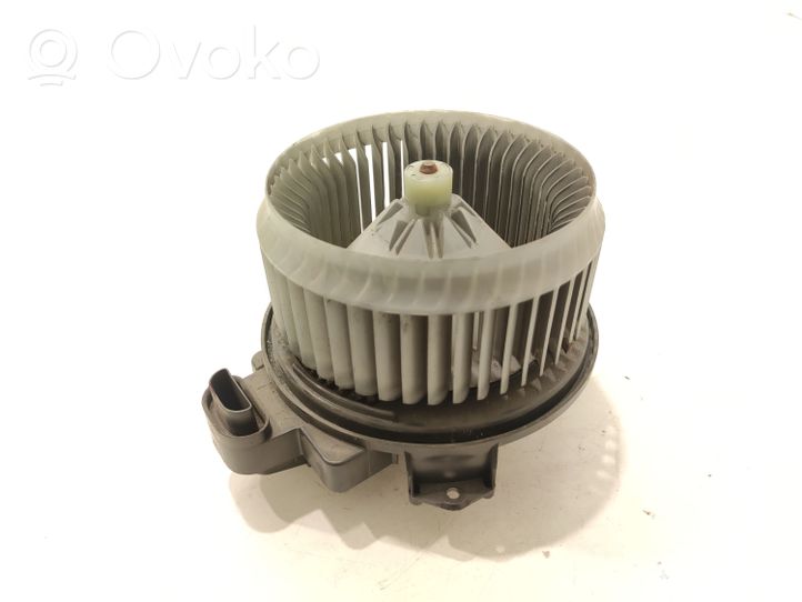 Toyota Aygo AB10 Pulseur d'air habitacle AV2727008093