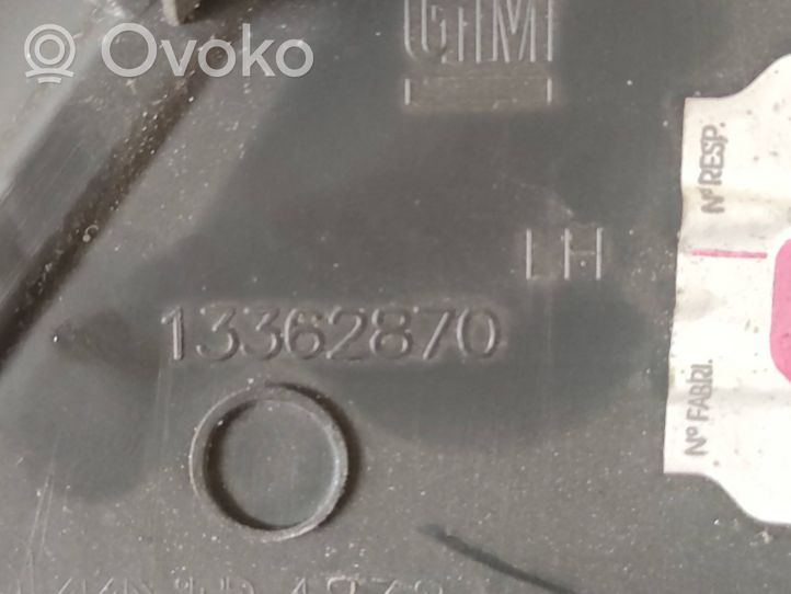 Opel Meriva B Listwa / Nakładka na błotnik przedni 13362870