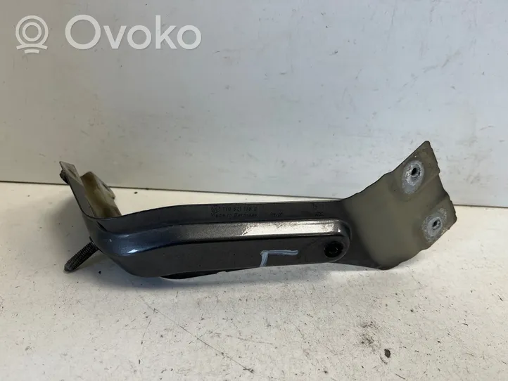 Volkswagen Touran II Uchwyt / Mocowanie błotnika przedniego 1T0821135C