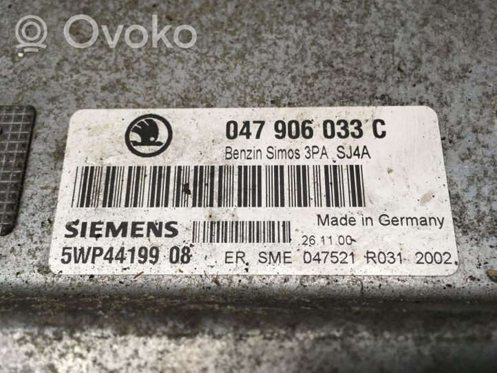 Skoda Fabia Mk1 (6Y) Sterownik / Moduł ECU 047906033C