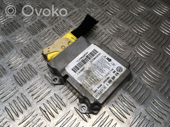 Volkswagen Jetta V Gaisa spilvenu vadības bloks 1K0909605T