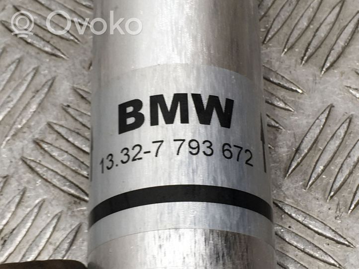 BMW 3 E90 E91 Podgrzewacz filtra paliwa 13327793672