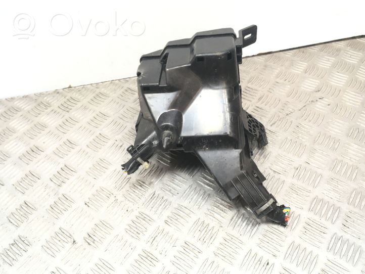 Mazda Demio Set scatola dei fusibili D6516676Y