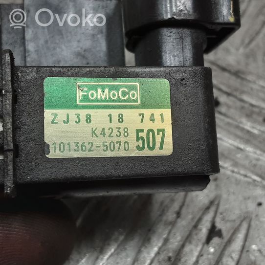 Mazda Demio Soupape à vide ZJ3818741