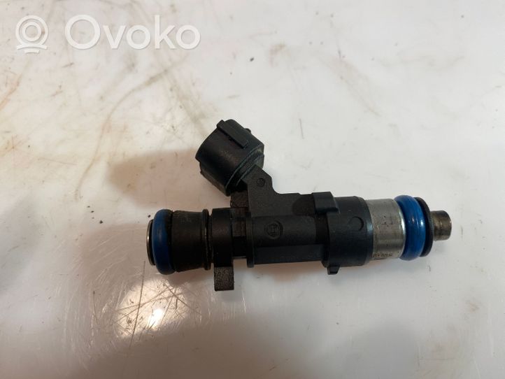 Audi A4 S4 B8 8K Fuel injector 0280158235