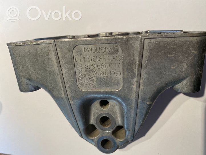 Audi Q7 4L Pagalvė pavarų dėžės 7L0399649E