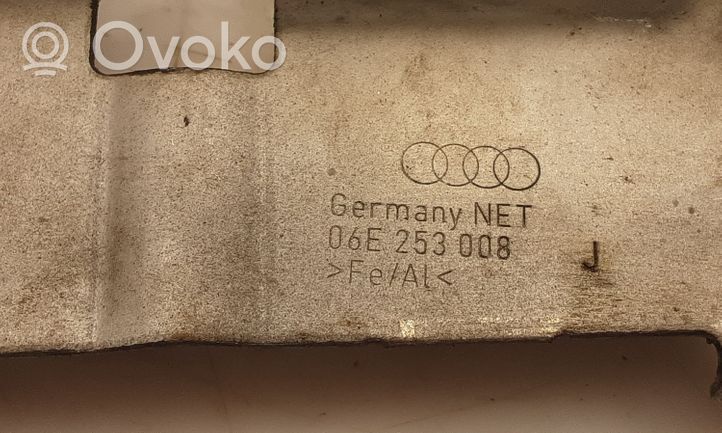 Audi A6 C7 Autres pièces compartiment moteur 06E253008J