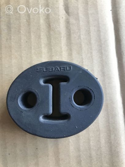 Subaru Outback (BS) Staffa/supporto di montaggio della marmitta 44066AL01A