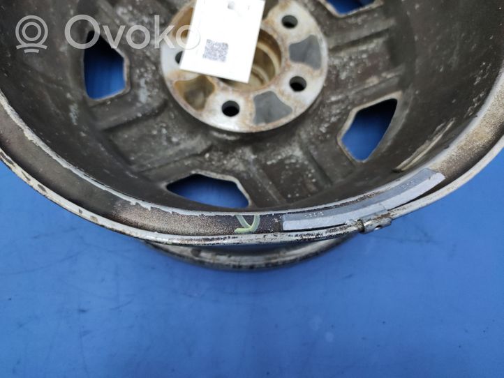 Jaguar XJS R15 alloy rim CAC4379