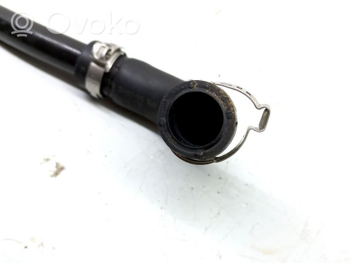 Volkswagen Jetta VI Fuel line/pipe/hose 5C0201160A