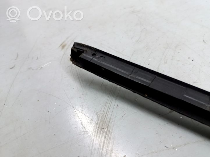 Volkswagen Golf VI Windshield trim 5K0854320