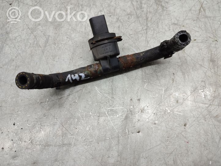 Audi A3 S3 8L Fuel temperature sensor 038906081B