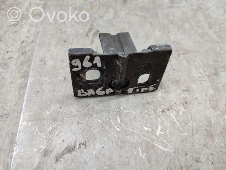 Volvo S60 Loading door lock loop/hook striker 