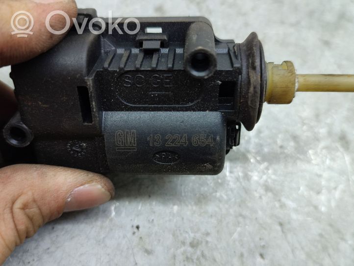 Opel Meriva A Fuel tank cap lock motor 13224654