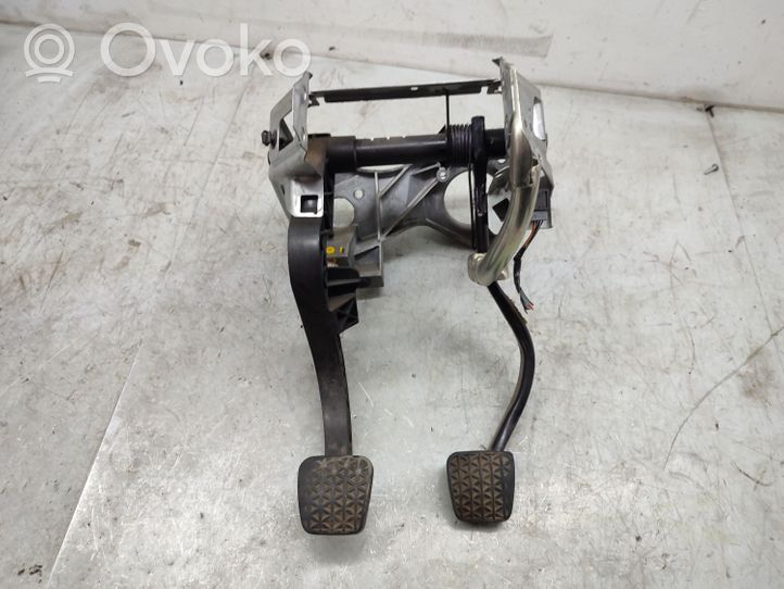 Opel Signum Pedal assembly 180080012